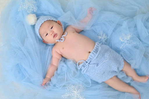 德州宝宝侧翻太早的原因